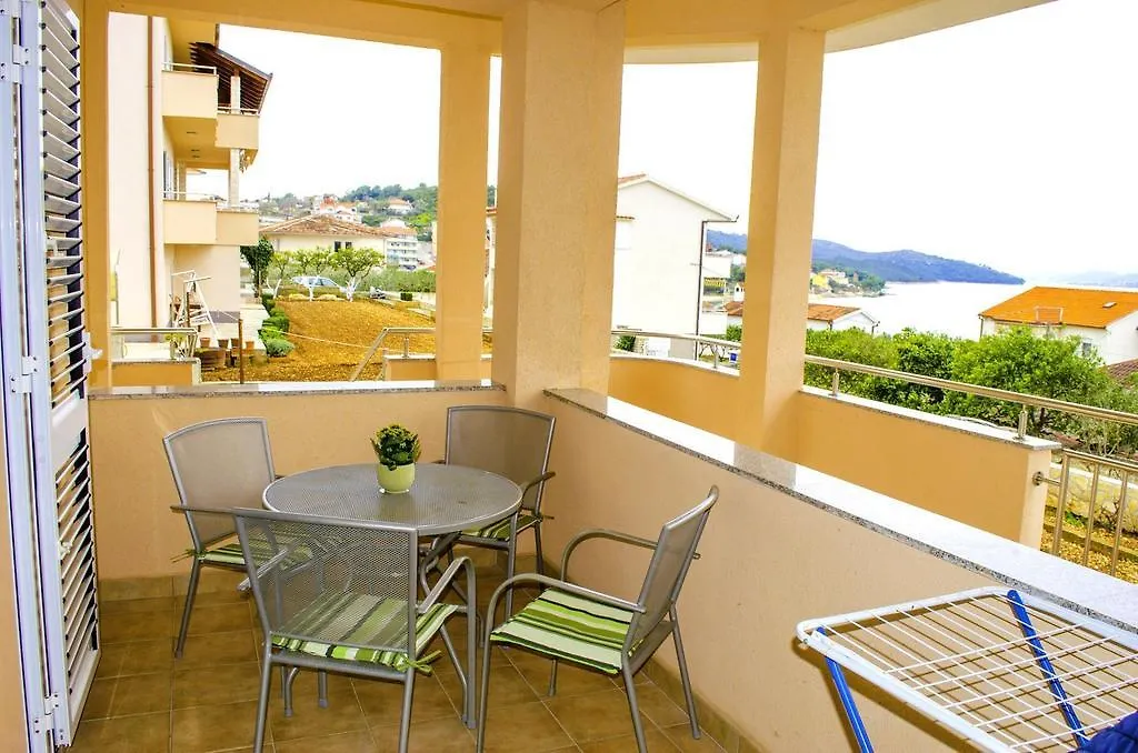 Apartments Zlatka Trogir 0*,  Chorvatsko