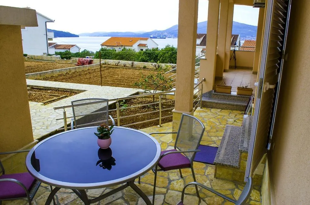 Apartments Zlatka Trogir