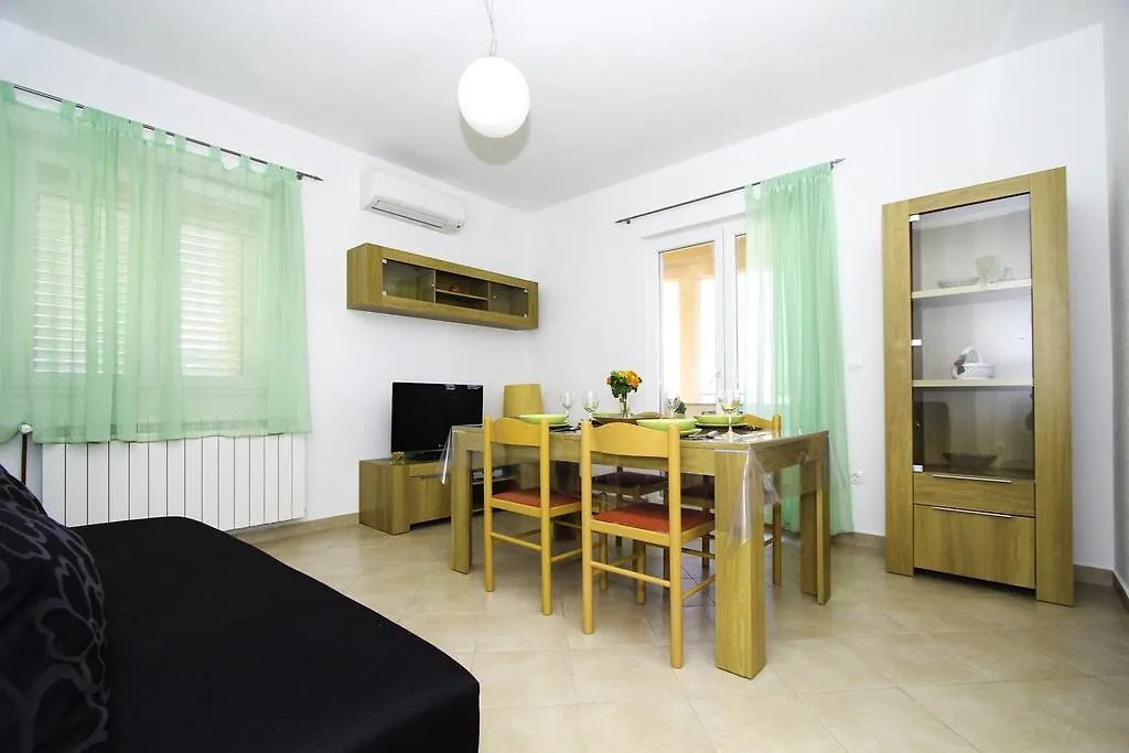 Apartments Zlatka Trogir